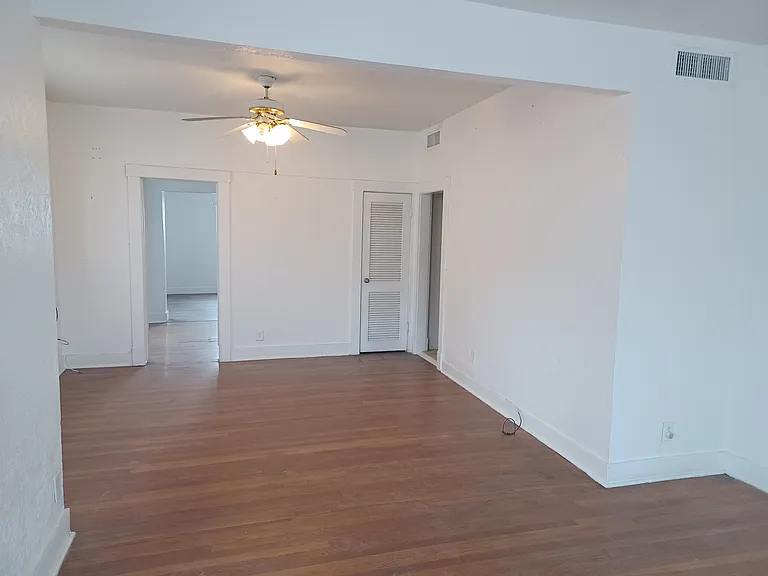 510 Randolph Dr #2 — Photo 1
