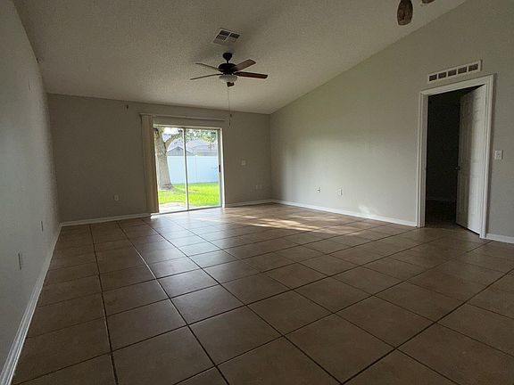 4th image of 2044 Corner Meadow Cir