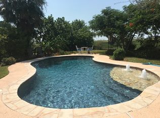 96 Golf House Rd, Laguna Vista, TX 78578