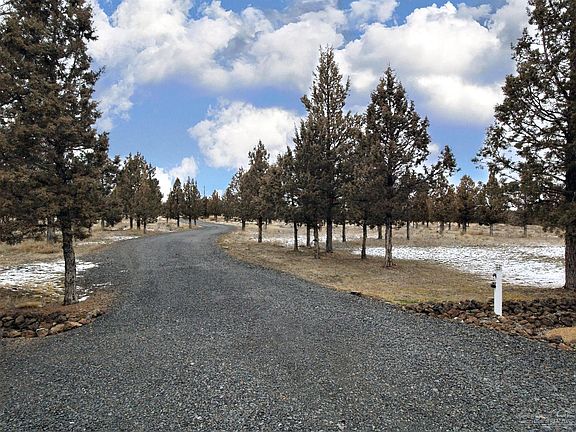 4th image of 10202 SE View Top Ln