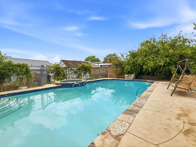3448 Big Springs Ave — Photo 15