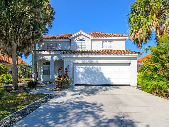 3rd image of 135 Lady Palm Dr