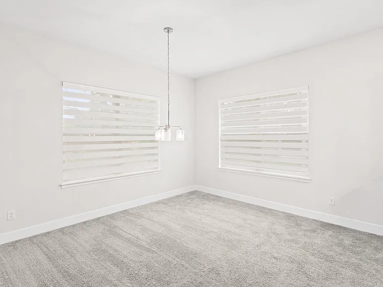 692 NE Turtleback Trl — Photo 20