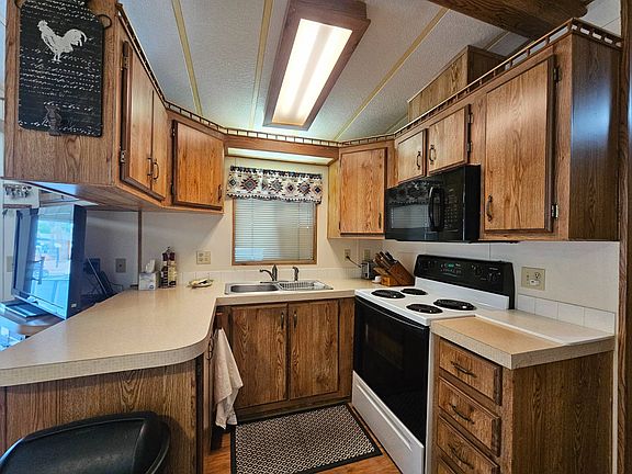 4th image of 8700 E University Dr #1153