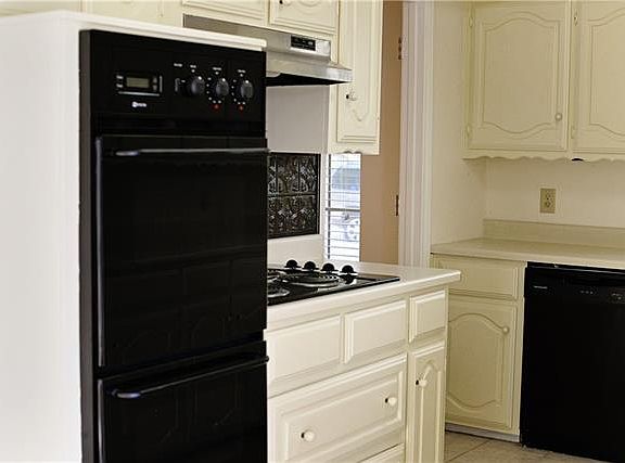 4th image of 719 Cottonwood Dr