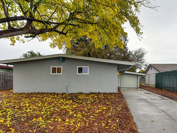 2nd image of 705 Julian Dr
