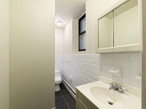 963 Columbus Avenue image 5 of 7