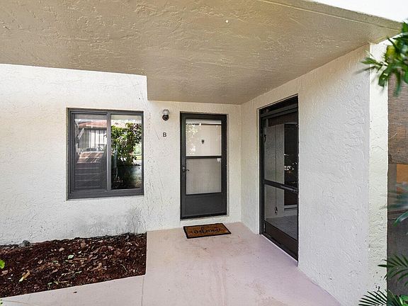 2nd image of 6504 Chasewood Dr #B