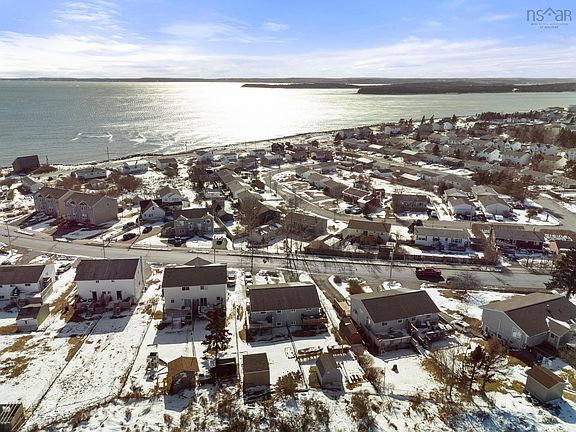 4th image of 2060 Caldwell Rd