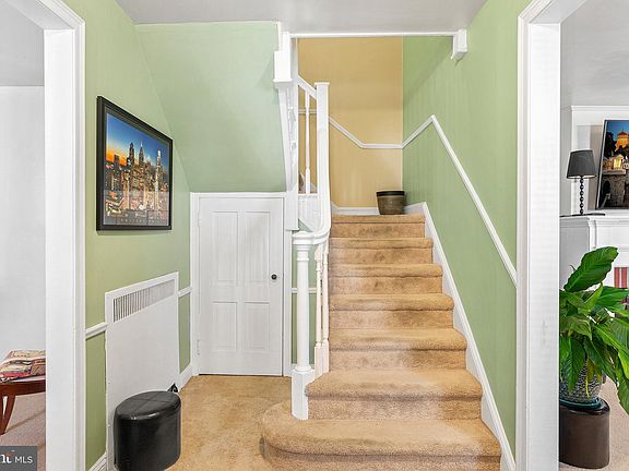 4th image of 1117 Yeadon Ave