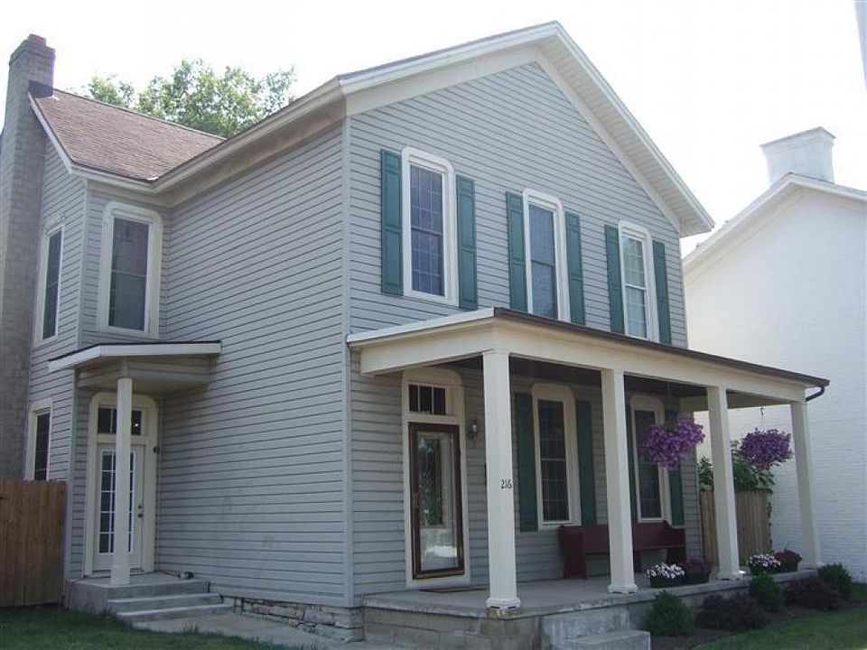 1st image of 216-16 E Main St