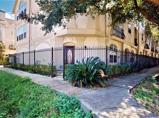 328 Malone St, Houston, TX 77007