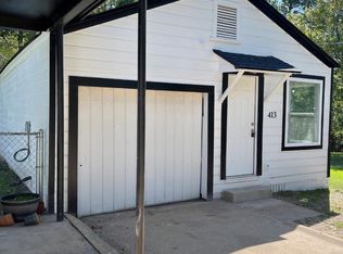 411 S High St, Henderson, TX 75654