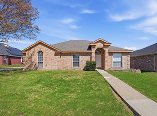 1325 Maple Ridge Dr, Mesquite, TX 75149