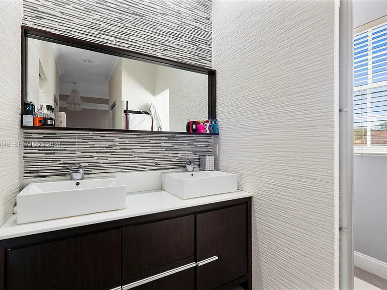 8133 SW 118th Ct #8133 — Photo 17
