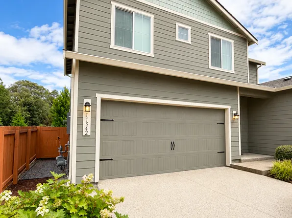 11542 57th Street Ct E, Puyallup, WA 98372