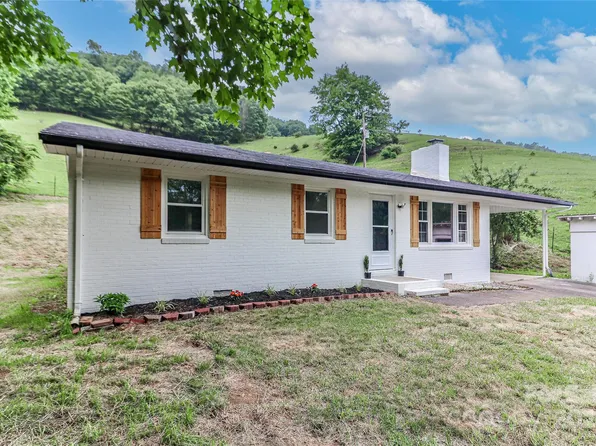 17396 State Highway 194 Hwy N, Grassy Creek, NC 28631