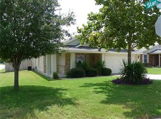 101 Salado Dr, Kyle, TX 78640