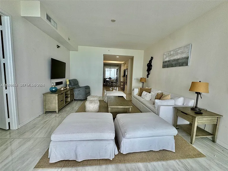 18101 Collins Ave #4302 — Photo 5