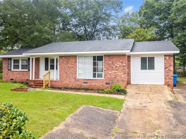 5470 Maplewood Ct, Fayetteville, NC 28314