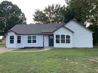 1511 Woodfield St, Jonesboro, AR 72401