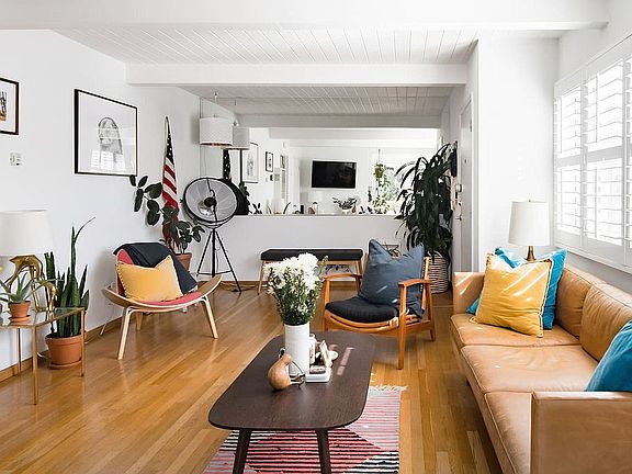 4th image of 2621 6th St APT 5