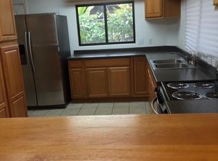 4566 Ukali St, Honolulu, HI 96818