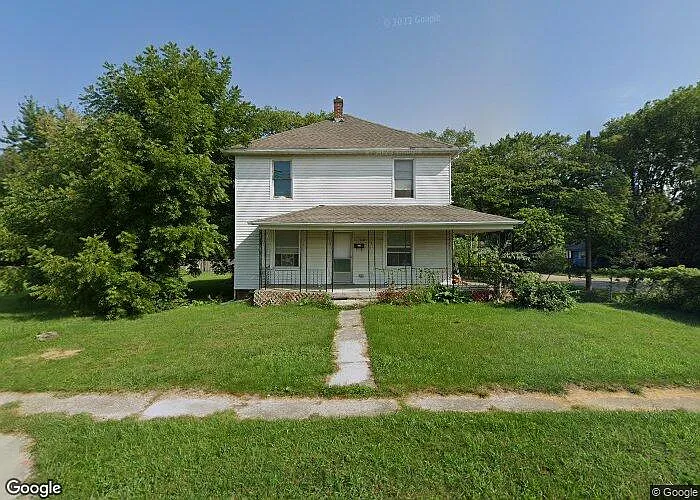 1102 W Church St