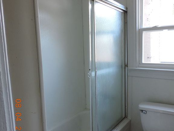 5th image of 1418 Cypress St