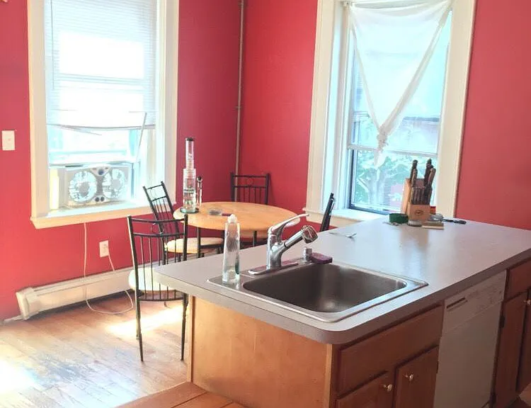 18 Burney St #1 — Photo 5