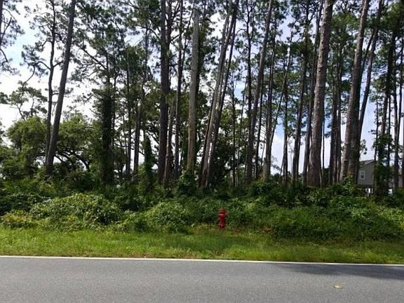 3rd image of 2690 E Us Highway 98