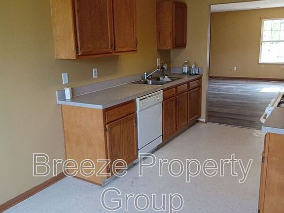 2nd image of 2974 Megan Cir