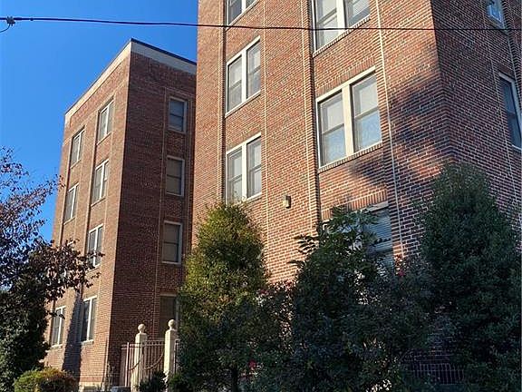 2nd image of 200 W 31st St APT 401