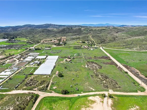 43450 Morgan Rd #2, Hemet, CA 92544