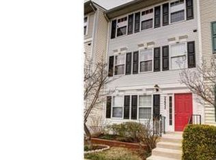 22932 Regent Ter, Sterling, VA 20166