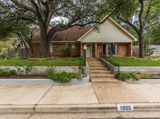 5800 Shadywood Dr, Waco, TX 76710