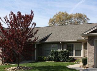 2224 Suncrest Village Ln, Johnson City, TN 37615