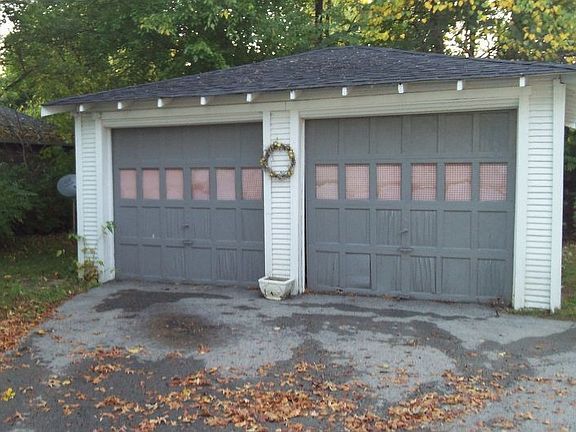 2nd image of 4625 N Park Ave