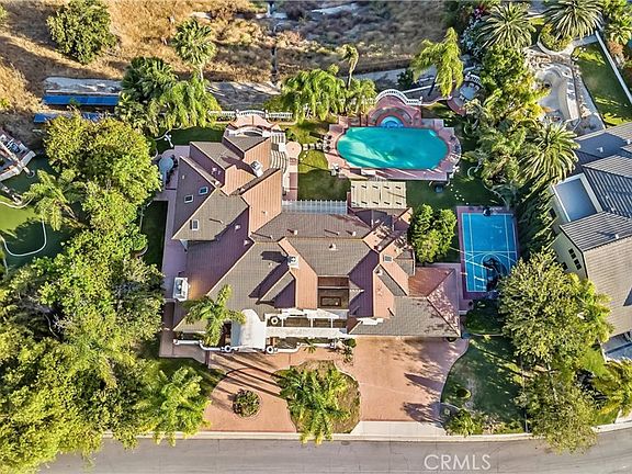 5th image of 21866 Buckskin Dr