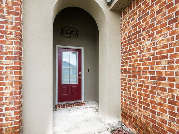 3rd image of 10446 Oakchase Dr