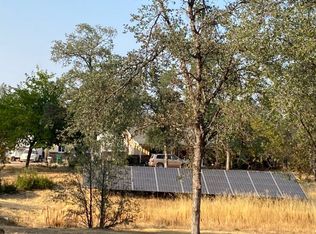 17352 Flowers Ln, Anderson, CA 96007