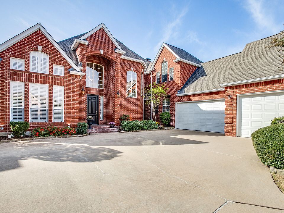 1st image of 802 Hills Creek Dr