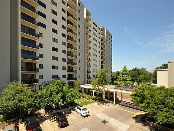 View of the exterior  4 Towers