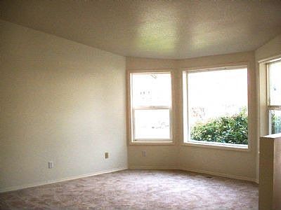 3rd image of 4519 NE 96th St