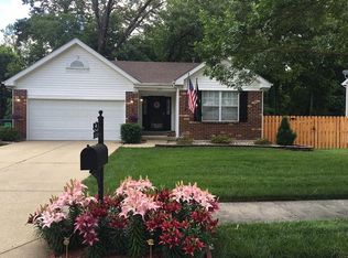 204 Sheffield Ct, Fairview Heights, IL 62208