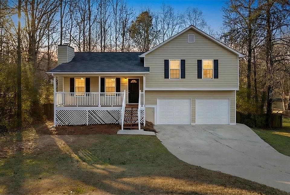 1st image of 446 Thornbrooke Dr