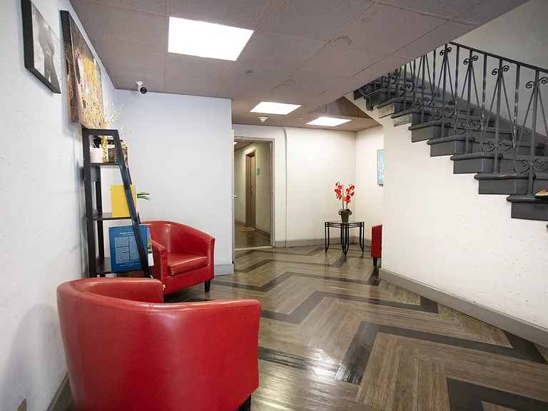 Bronson Lofts — Photo 16