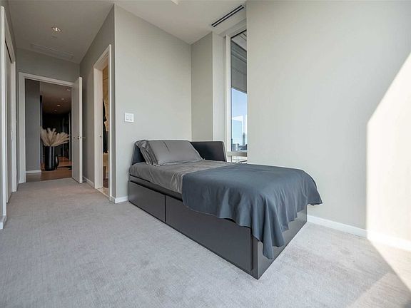 5th image of 180 University Ave #5408