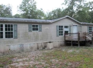 235 SW Honeycomb Ct, Fort White, FL 32038