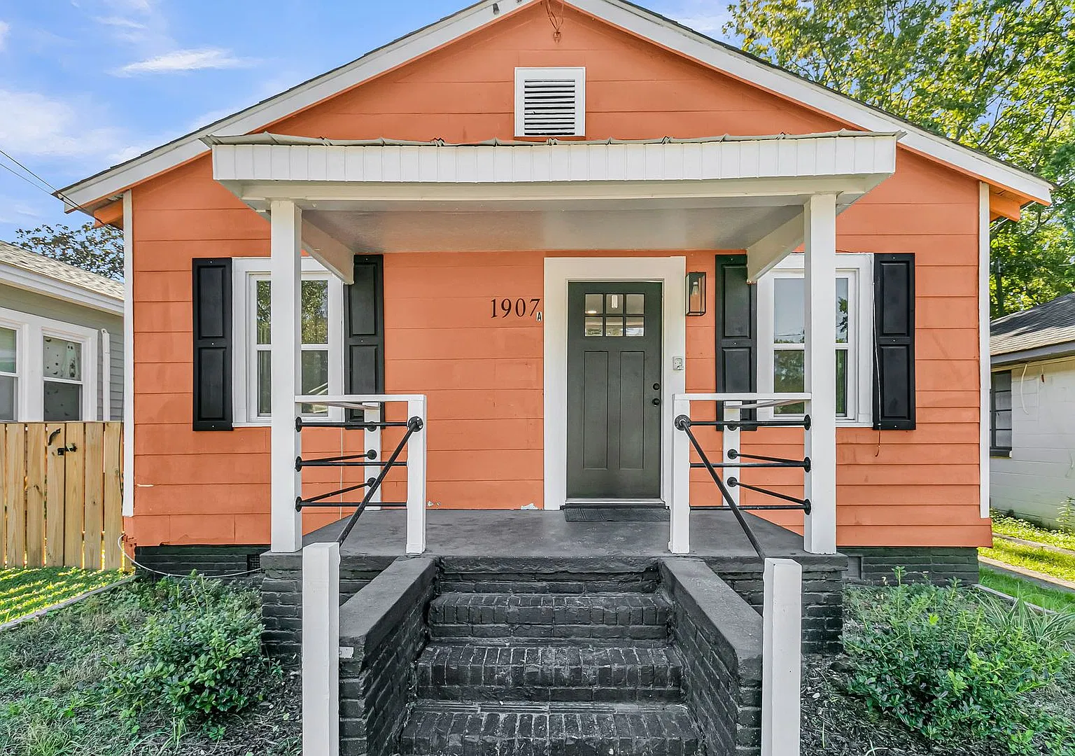 Your Next Home Near Park Circle — Photo 1